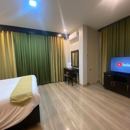 Hotel Eight Breeze Baclayon Zewnętrze zdjęcie